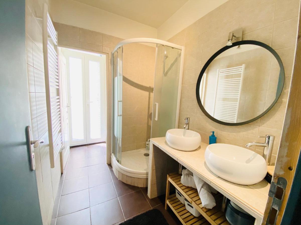 Grand Appartement Place Prefecture 105M2 มาร์กเซย ภายนอก รูปภาพ